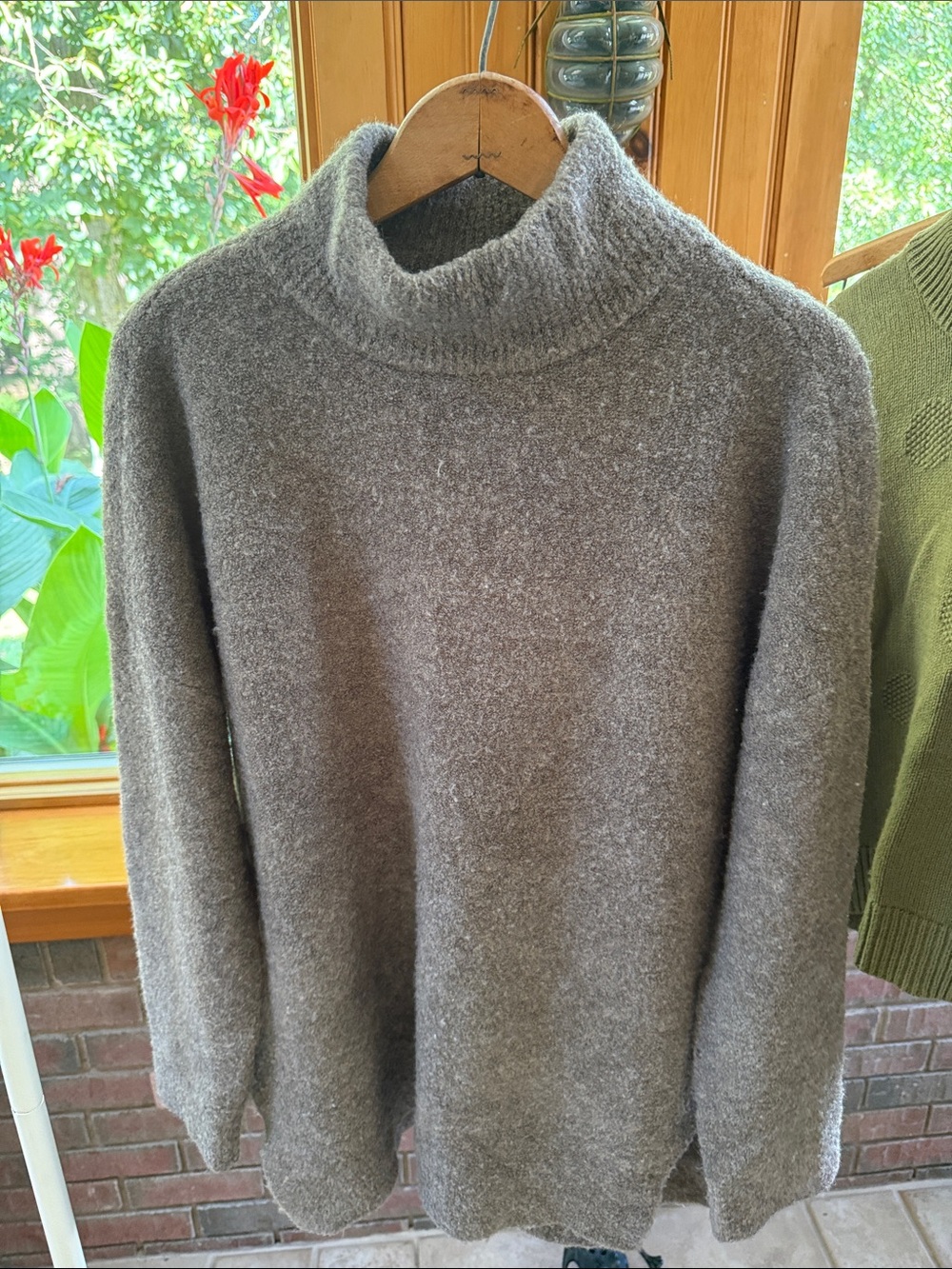 Abercrombie Turtleneck